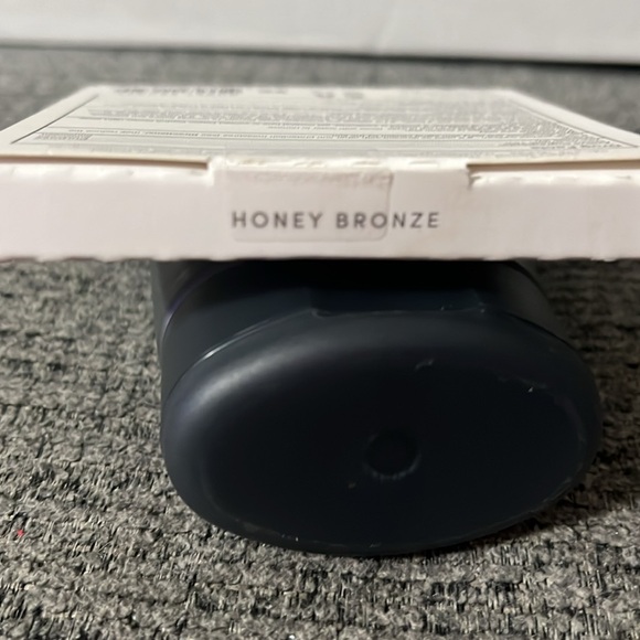 Jane Iredale foundation refill - Picture 2 of 2